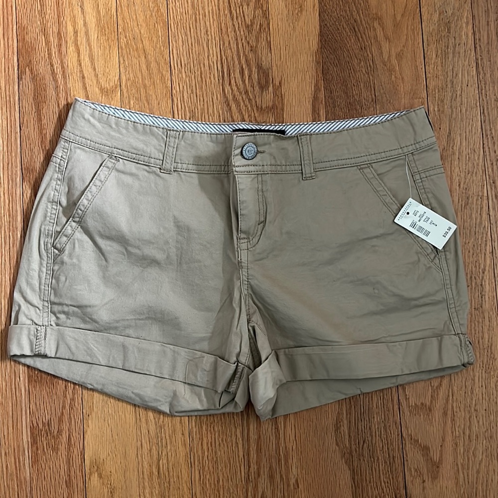 Aeropostale Tan Khaki Cuffed Women's Shorts